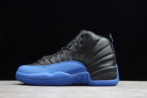 royal black 1687 air jordan ModernLook game 130690- 12 0529